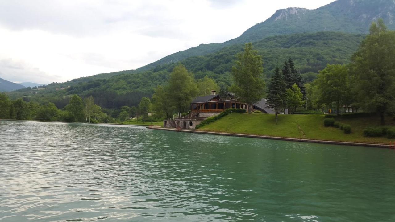 Sarovic Appartement Tjentiste